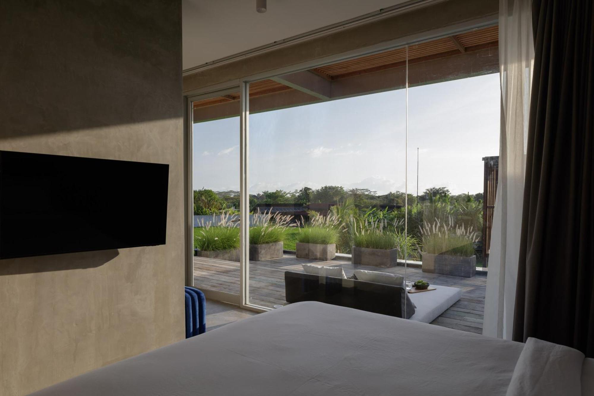 Unit Space Village Canggu Εξωτερικό φωτογραφία