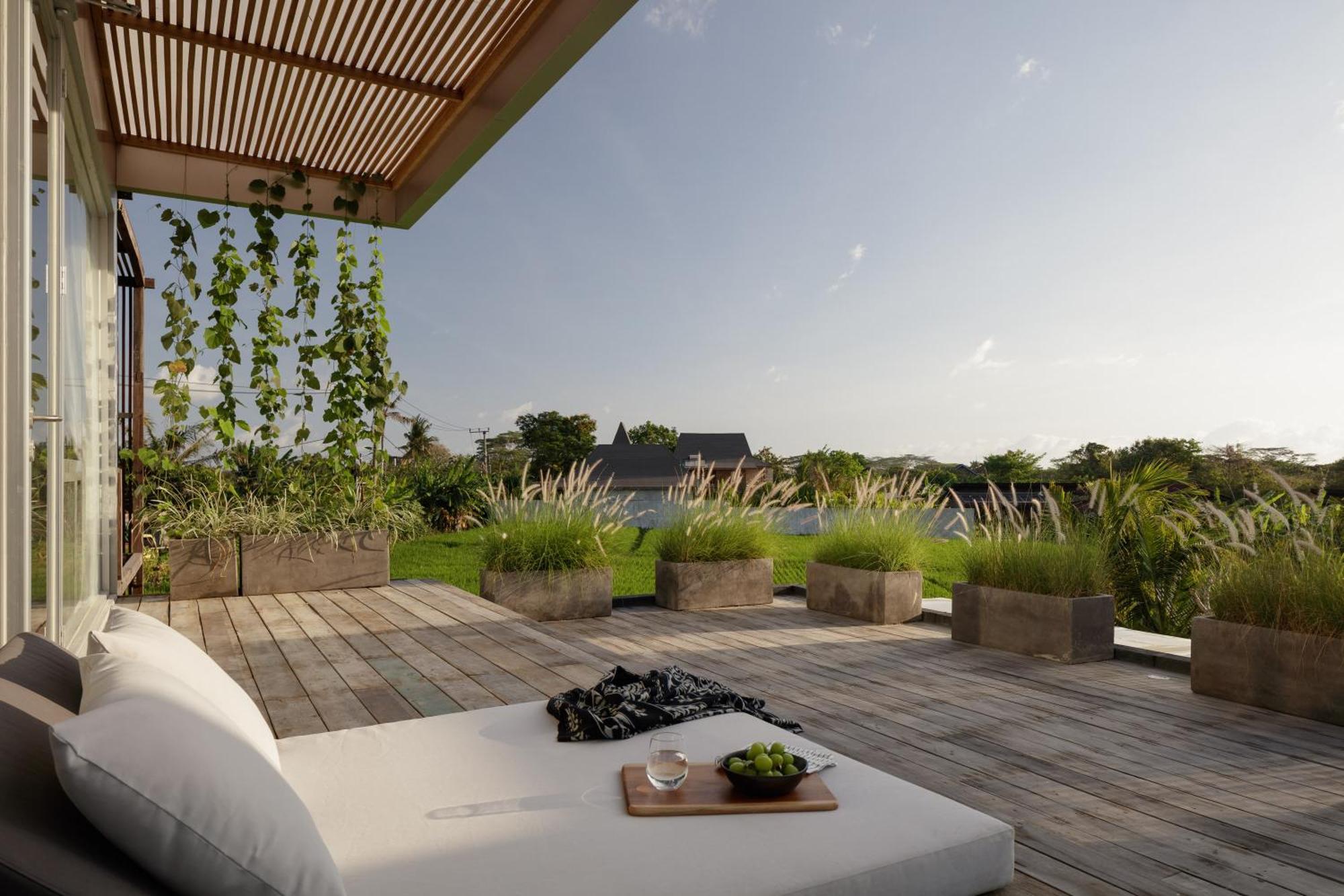 Unit Space Village Canggu Εξωτερικό φωτογραφία